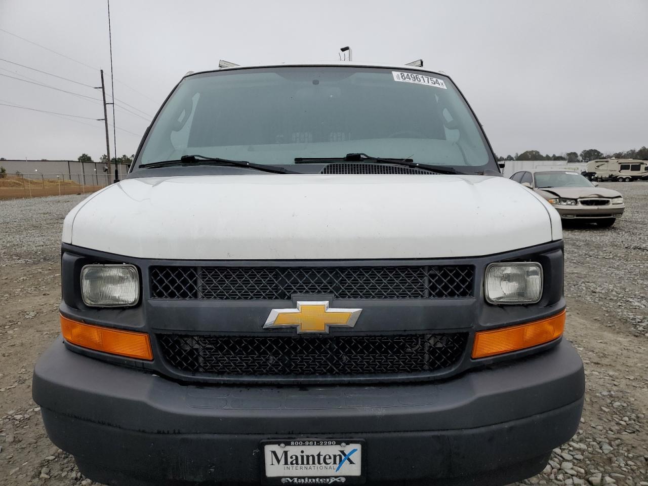 2017 Chevrolet Express - Image 5