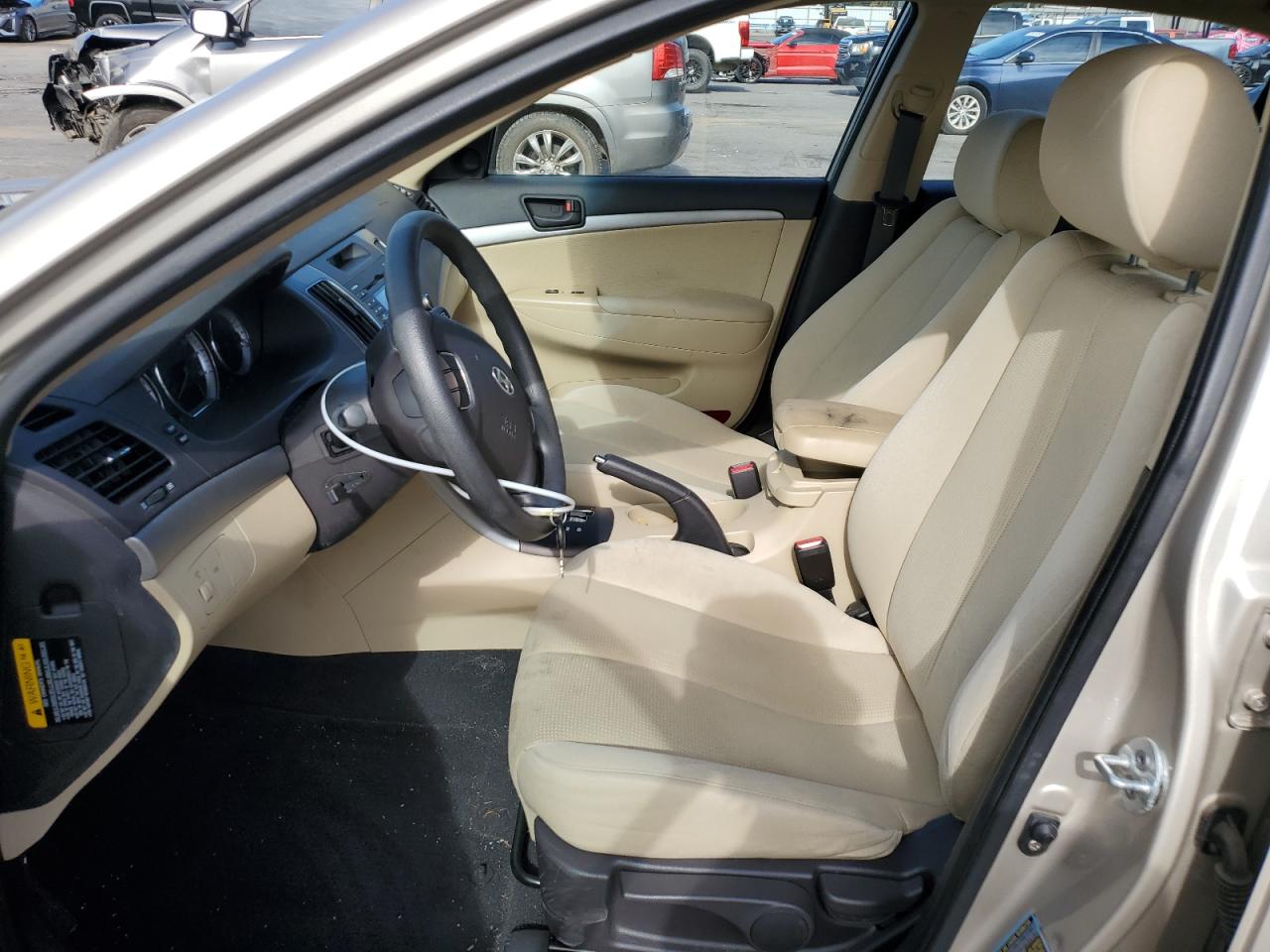 2009 Hyundai Sonata - Image 7