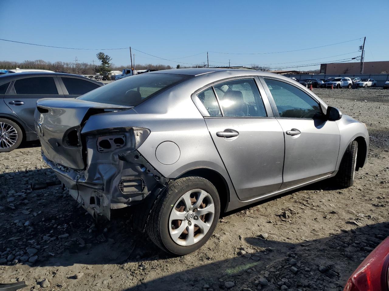 2010 Mazda 3 - Image 3
