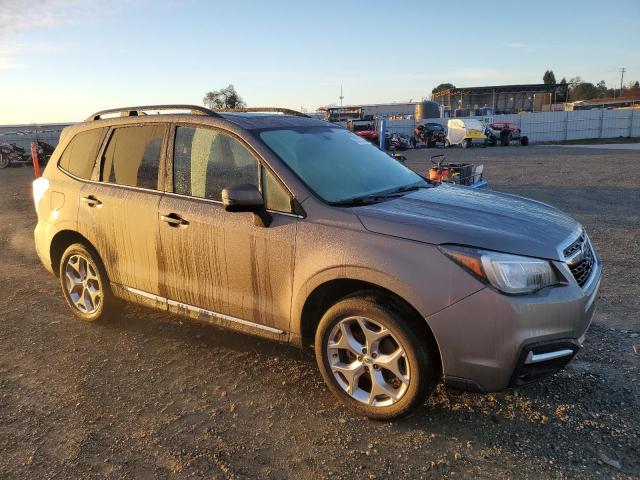  SUBARU FORESTER 2017 Серый