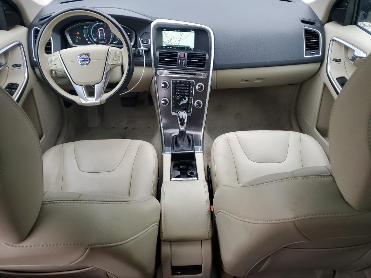 2016 Volvo Xc60 T5 Premier VIN: YV4612RK9G2808849 Lot: 84232814