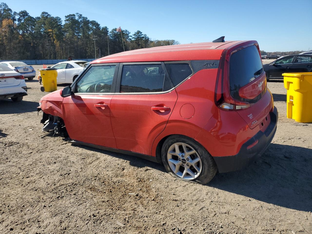 2022 Kia Soul - Image 2