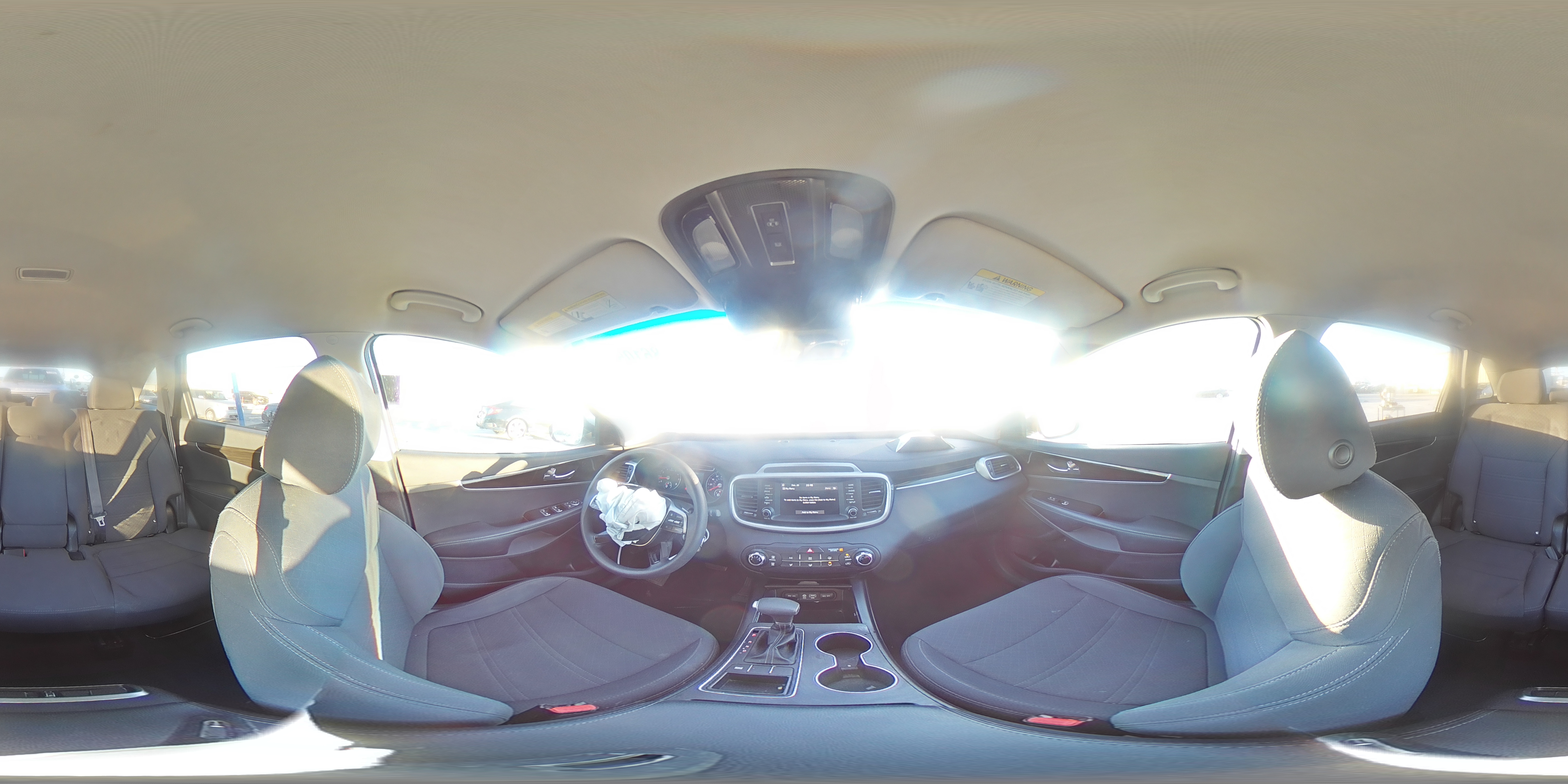 2020 Kia Sorento - Image 15