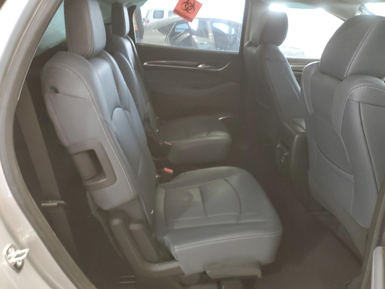 2018 Buick Enclave - Image 11