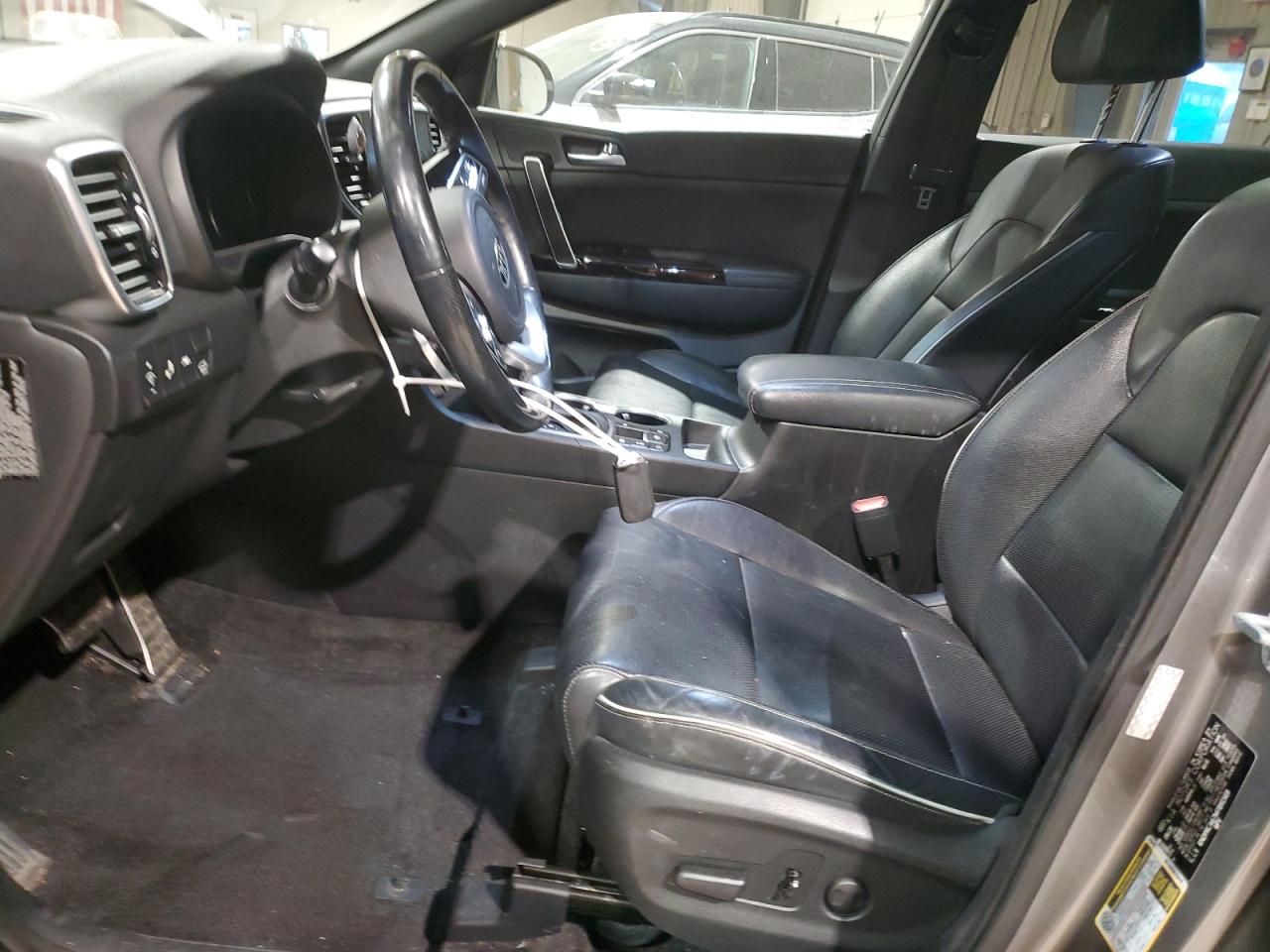2021 Kia Sportage - Image 7