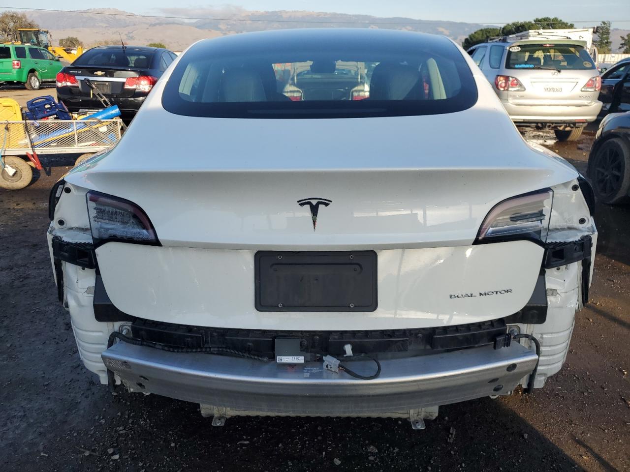 2019 Tesla Model 3 VIN: 5YJ3E1EB1KF511882 Lot: 84608454