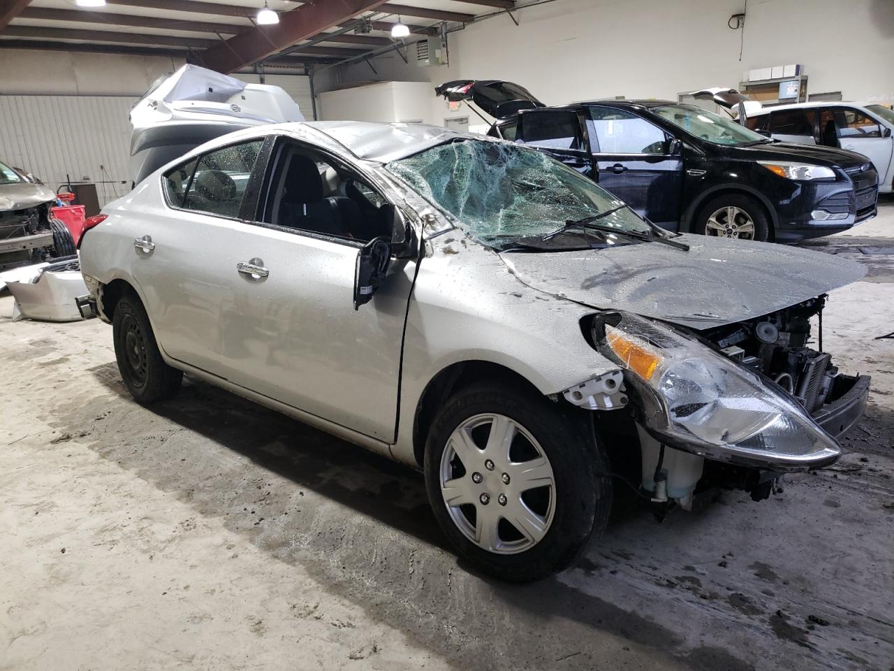 2018 Nissan Versa - Image 4