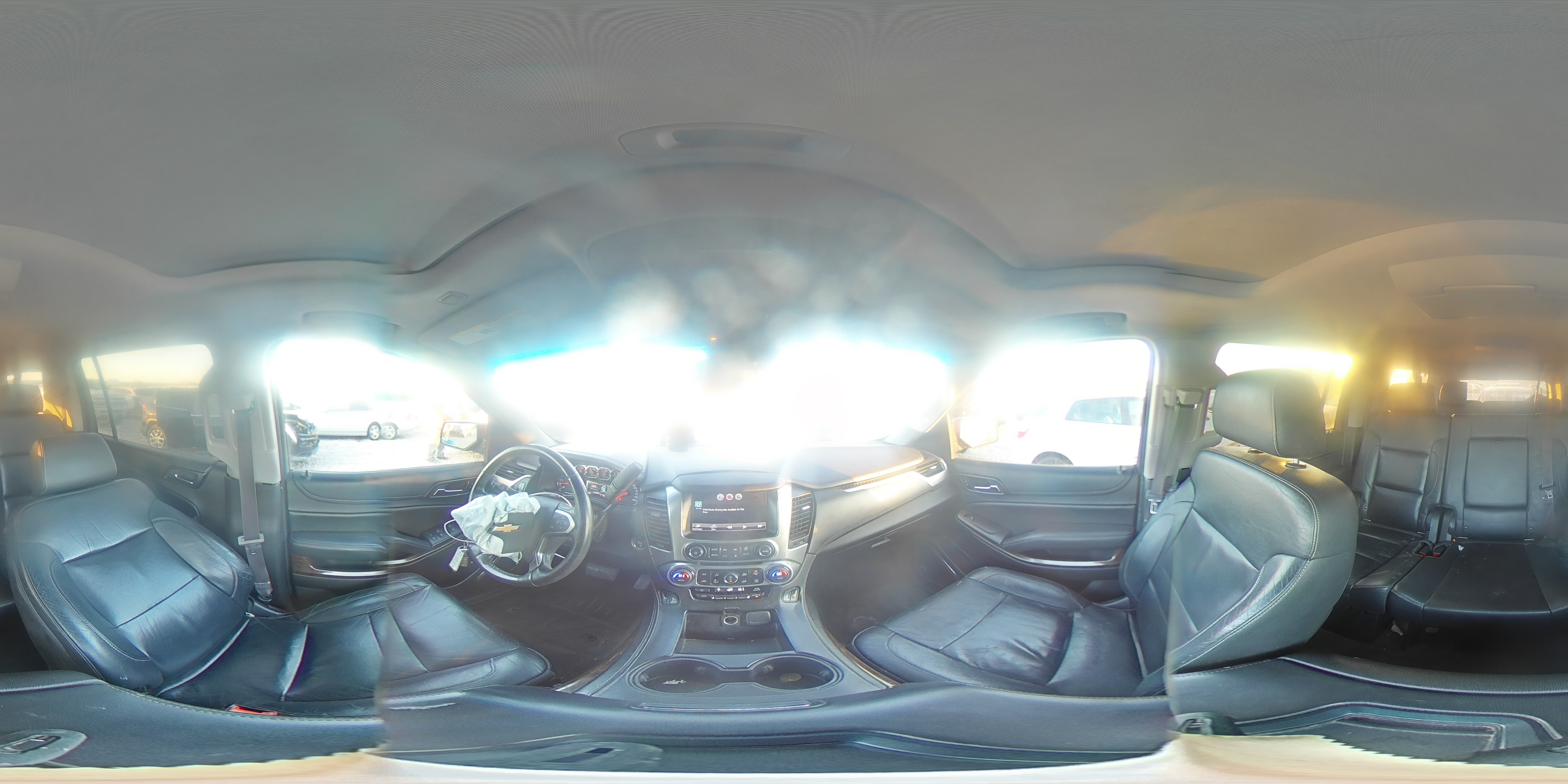 2015 Chevrolet Suburban K1500 Lt VIN: 1GNSKJKC5FR210198 Lot: 85935294