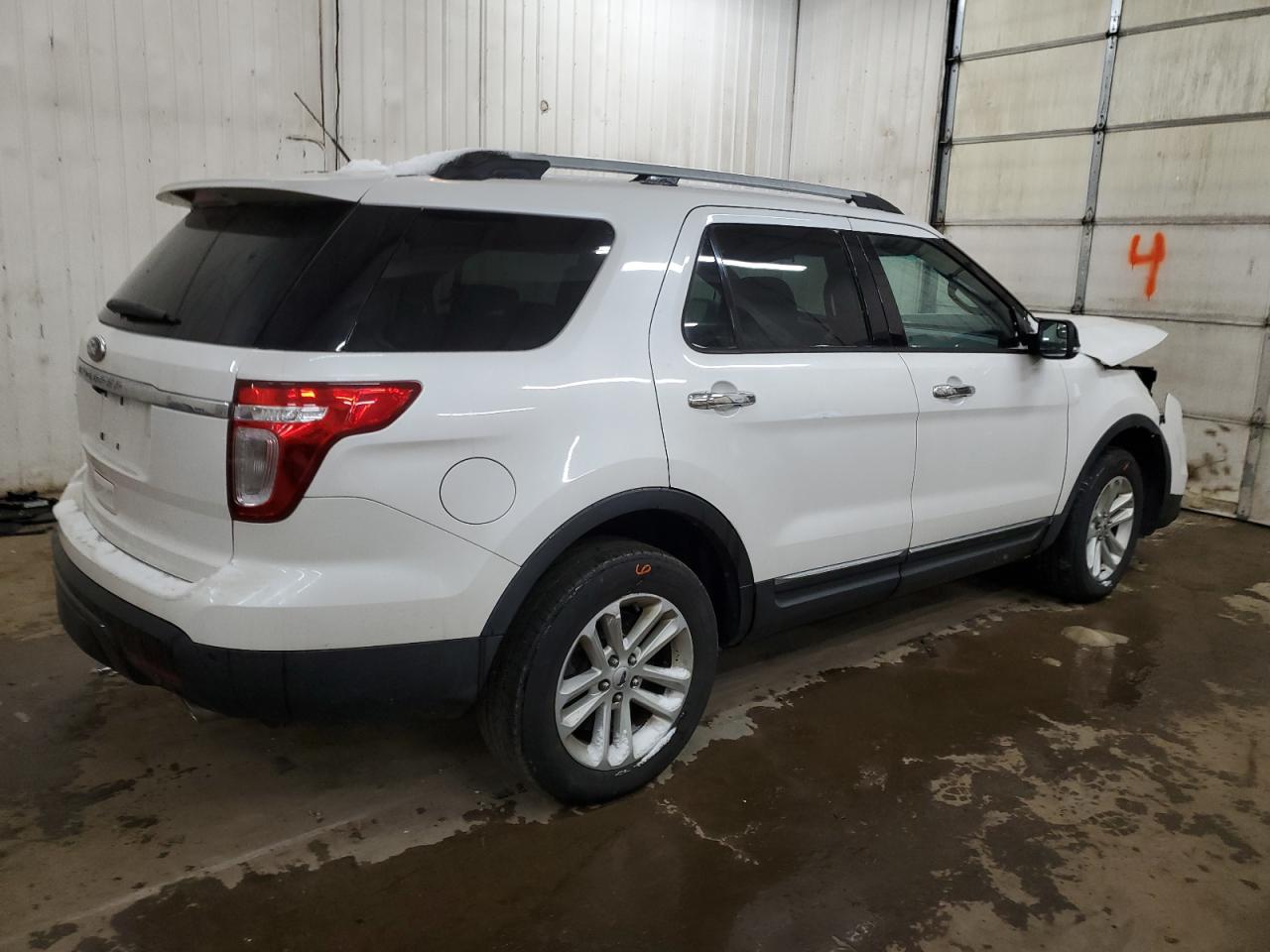 VIN 1FM5K7D84EGB01321 2014 FORD EXPLORER no.3