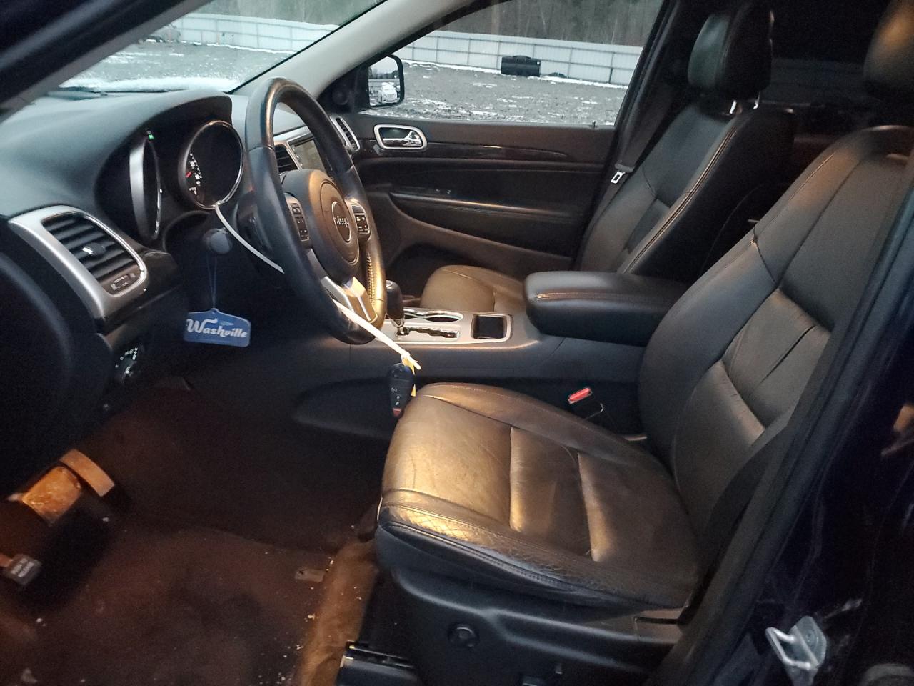 2012 Jeep Grand Cherokee - Image 7