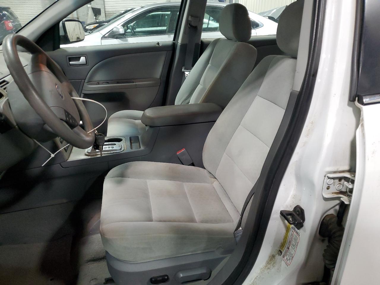 2005 Ford Five Hundred Se VIN: 1FAFP23135G151196 Lot: 83686794