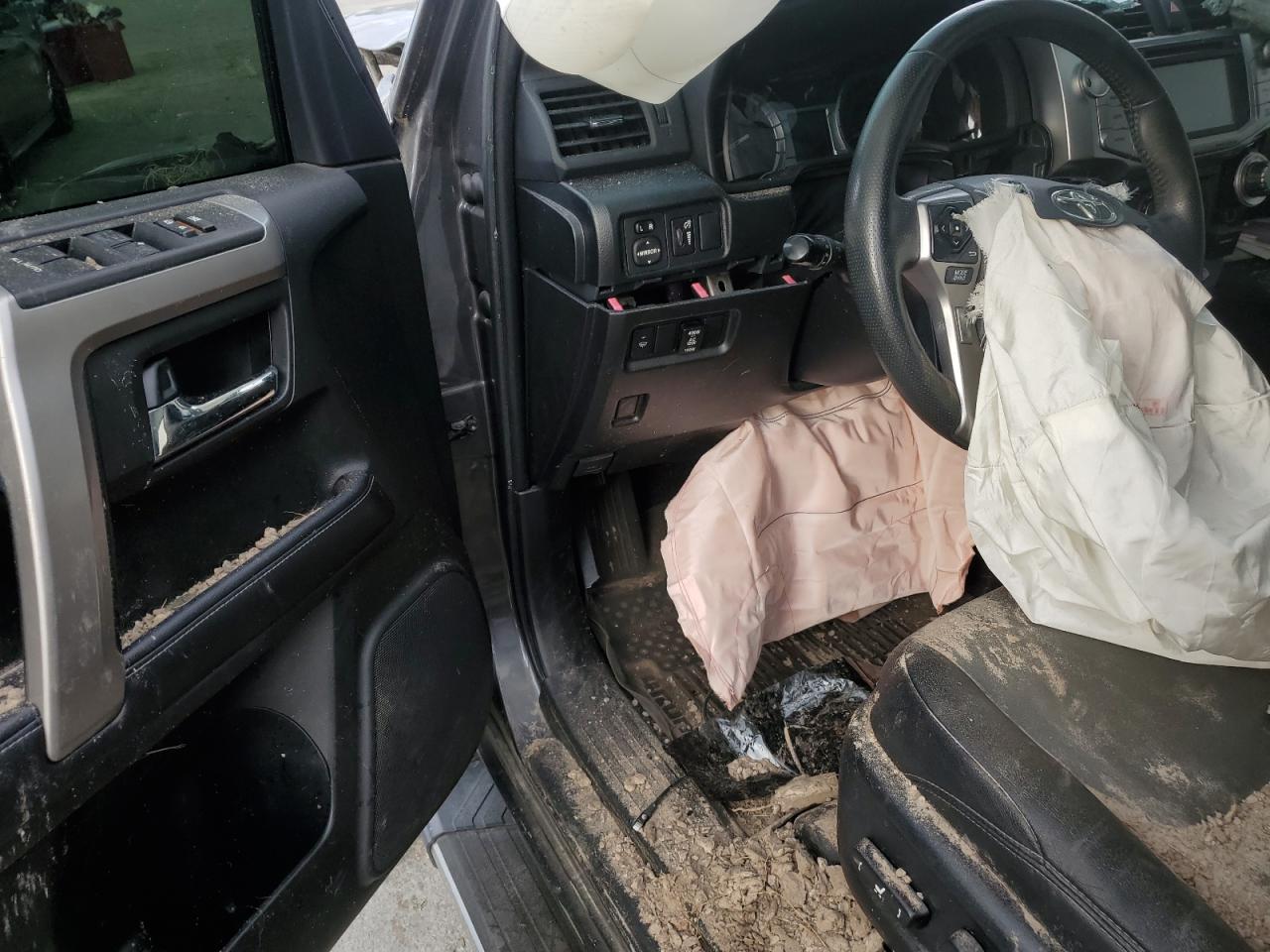 2018 Toyota 4Runner - Image 8