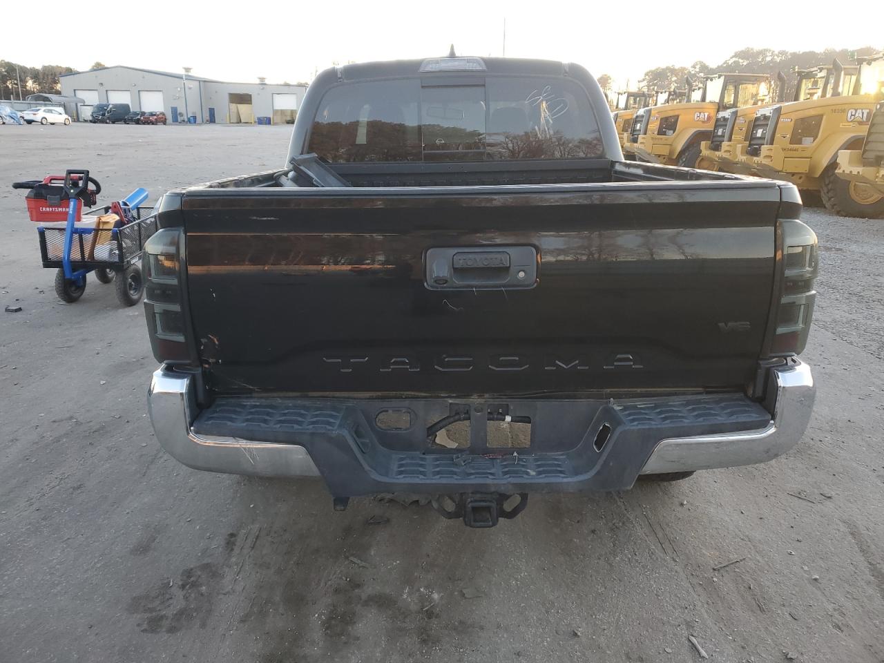 VIN 5TFCZ5AN6HX051113 2017 TOYOTA TACOMA no.6