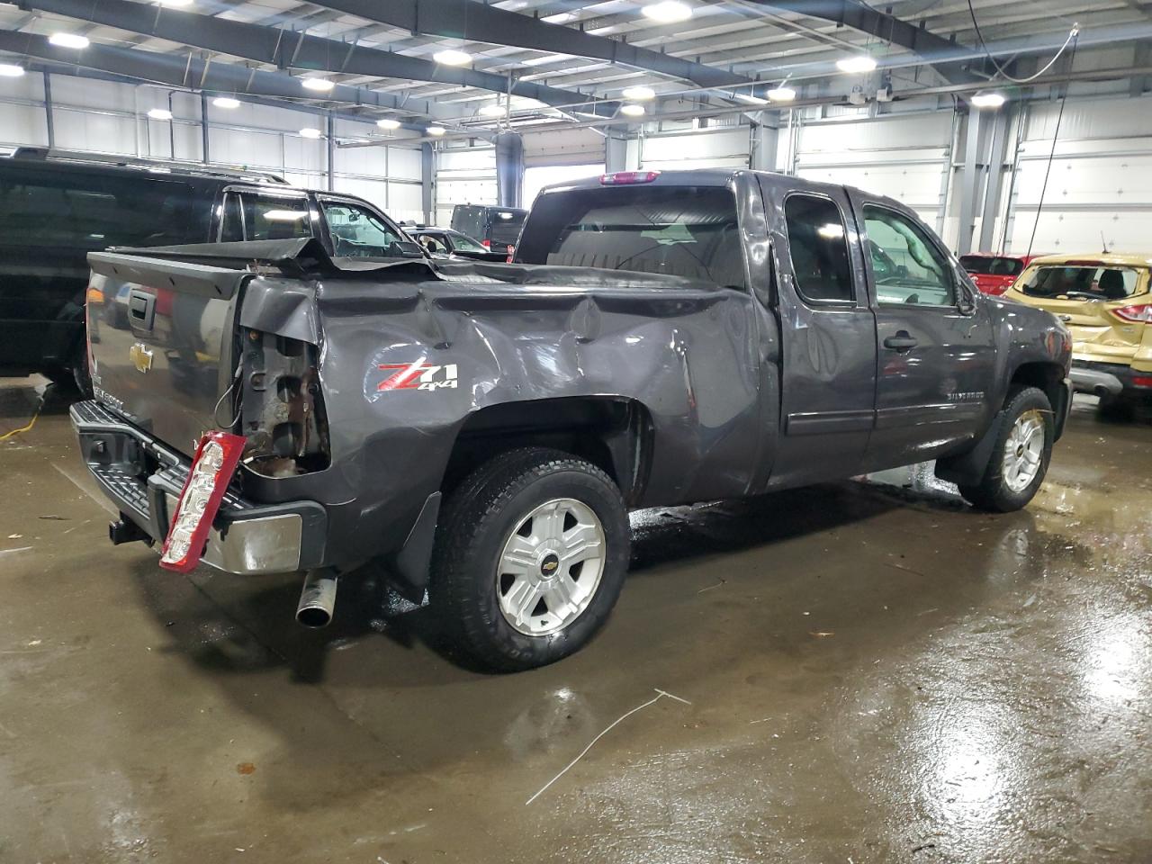 2010 Chevrolet Silverado - Image 3