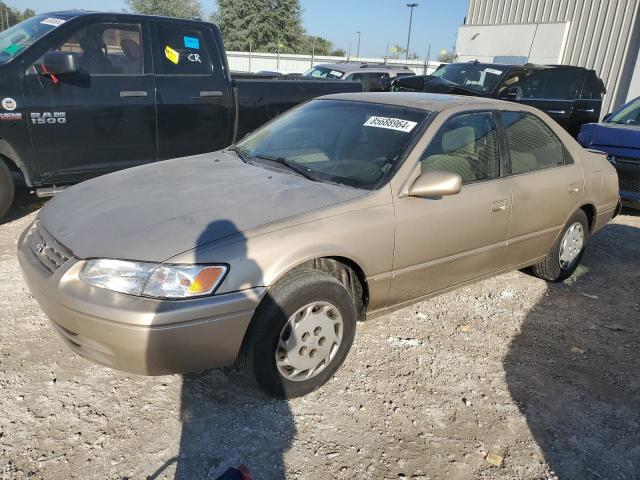 1999 Toyota Camry /Le/