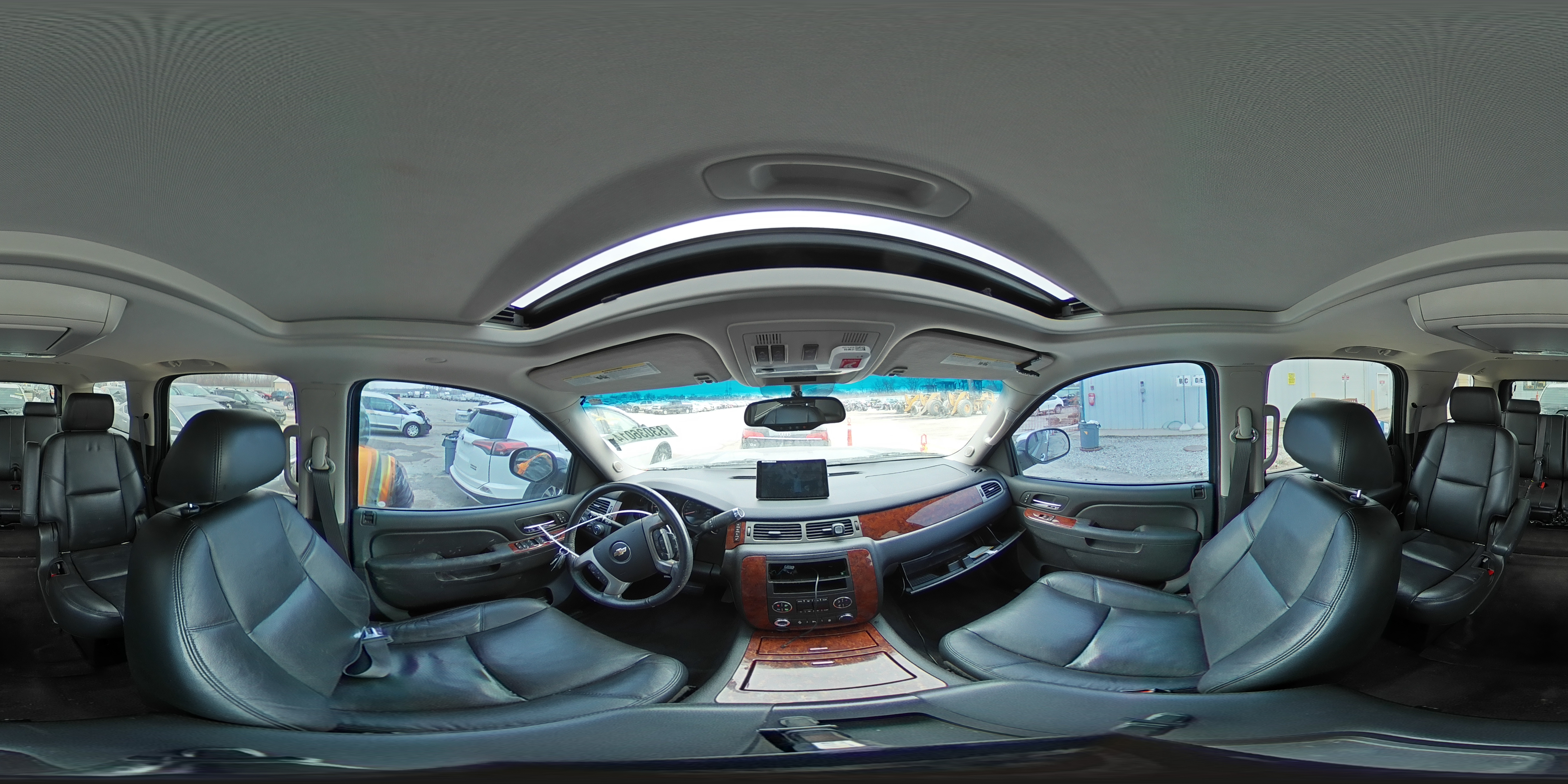 2013 Chevrolet Tahoe - Image 15