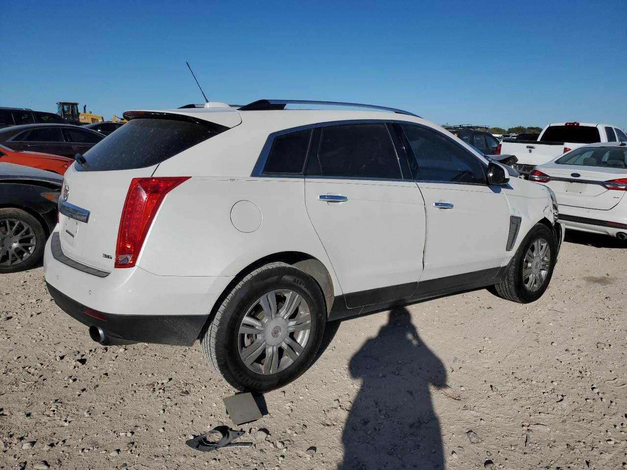 2016 Cadillac SRX - Image 3
