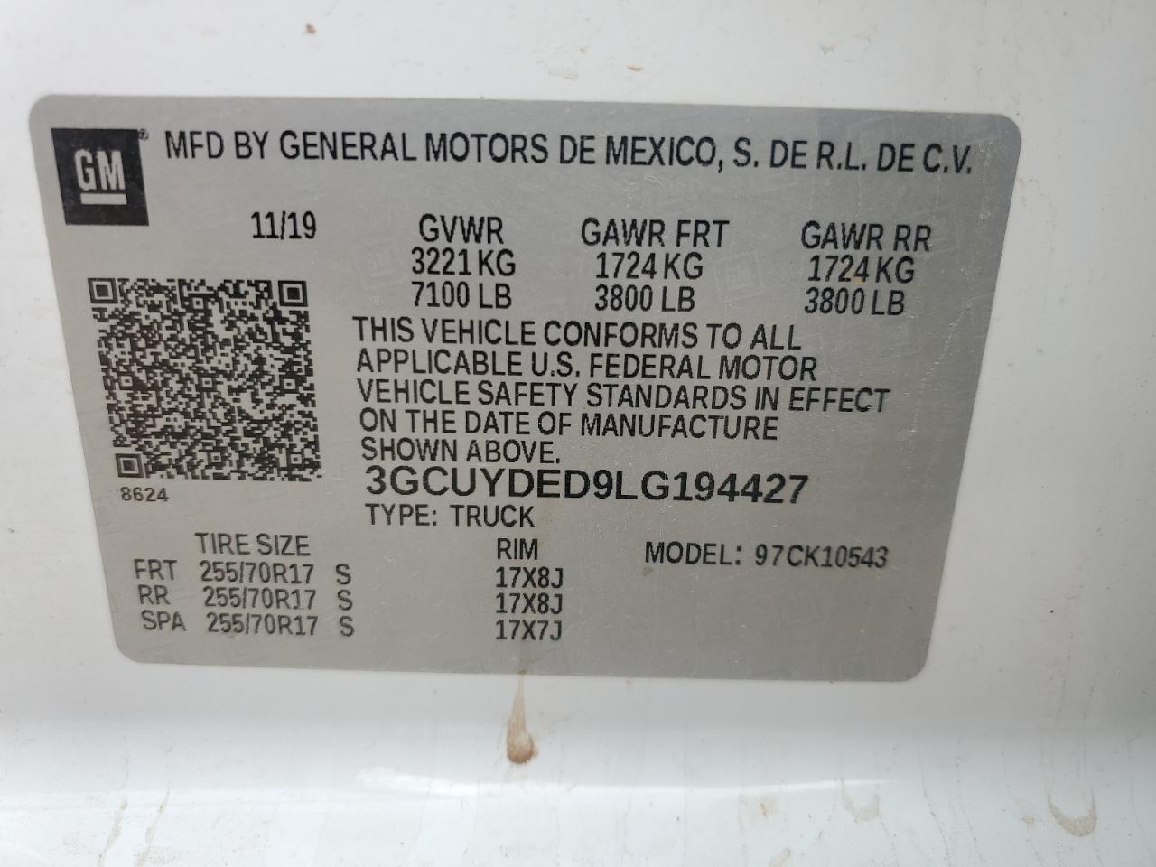 2020 Chevrolet Silverado - Image 12