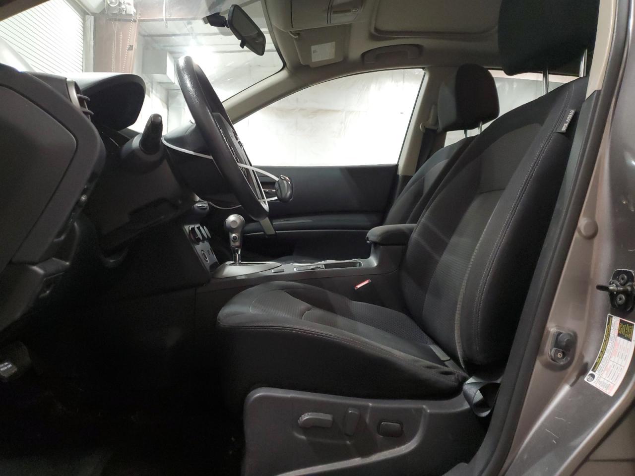 2013 Nissan Rogue - Image 7