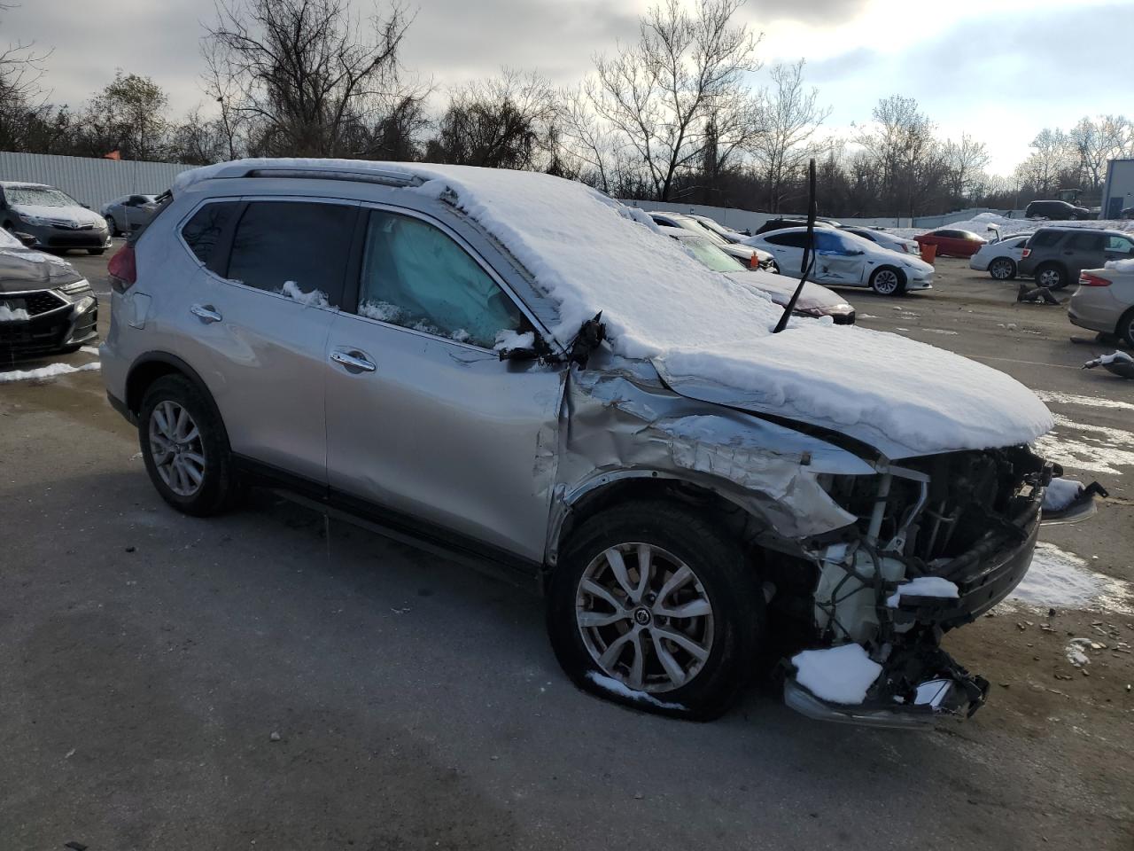 2019 Nissan Rogue - Image 4