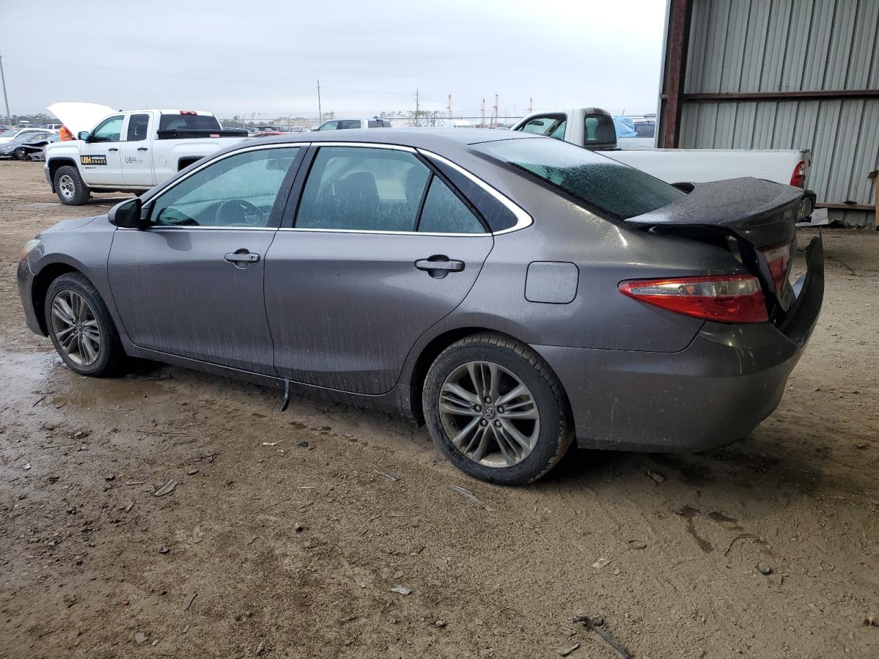 VIN 4T1BF1FK9GU236294 2016 TOYOTA CAMRY no.2