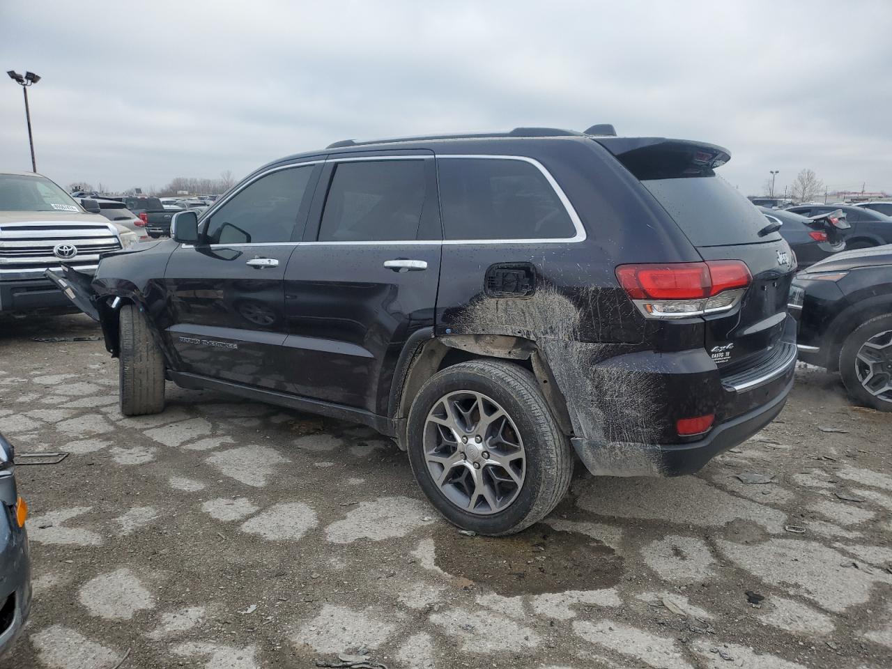 2020 Jeep Grand Cherokee - Image 2