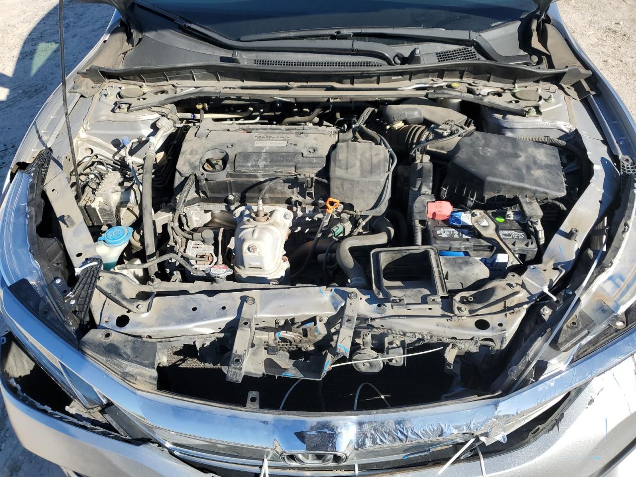 VIN 1HGCR2F54GA095122 2016 HONDA ACCORD no.11