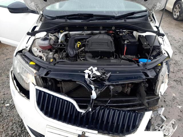 2016 SKODA OCTAVIA S