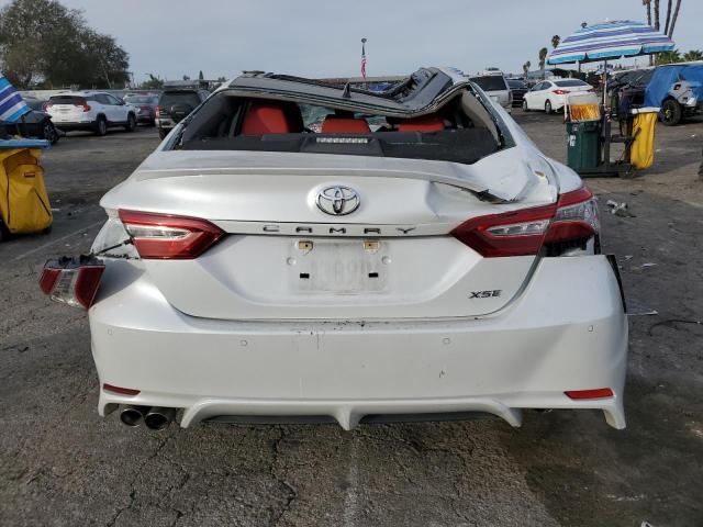  TOYOTA CAMRY 2020 Белы