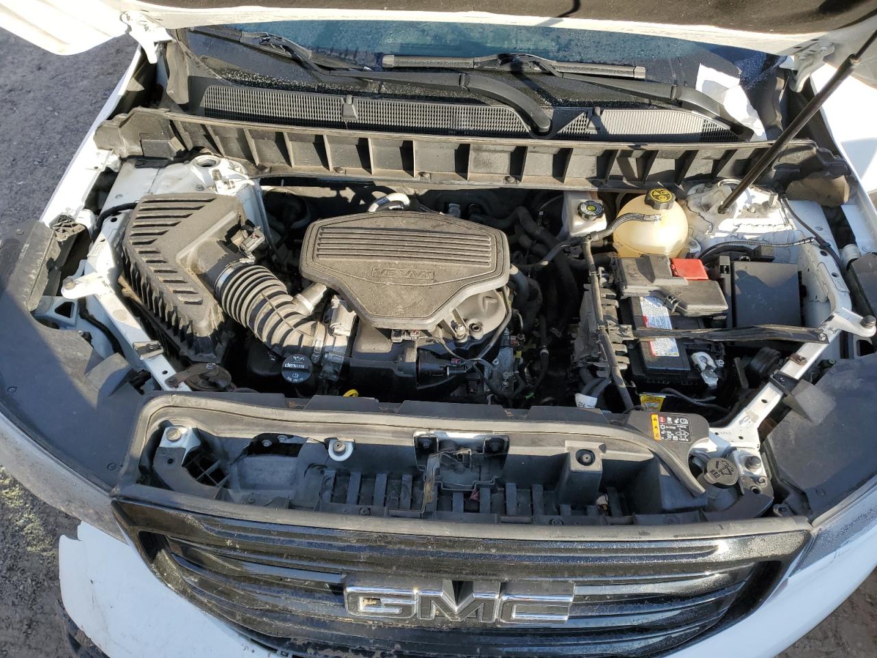2019 GMC Acadia - Image 12