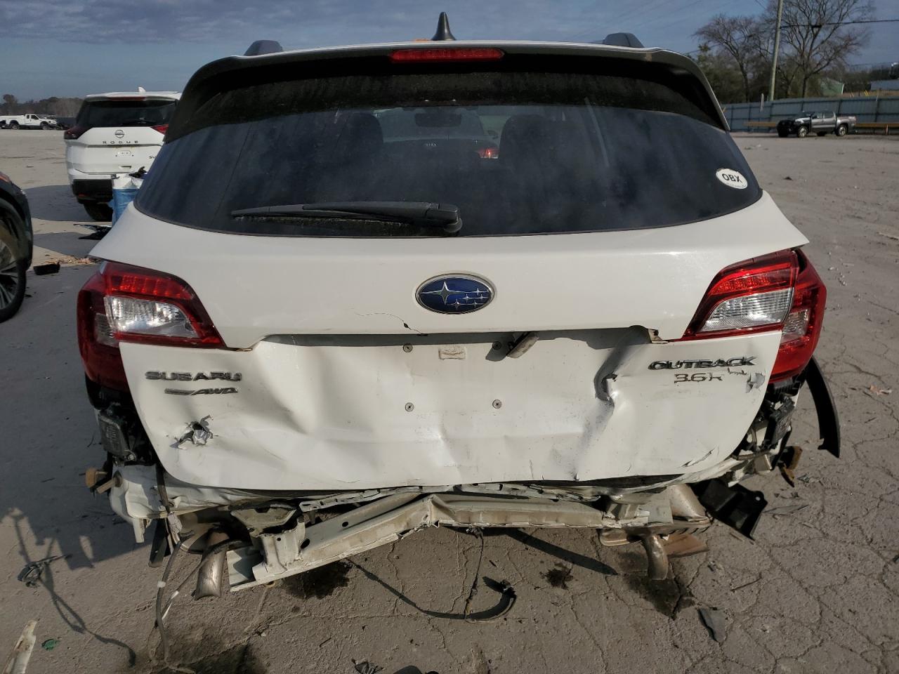 2018 Subaru Outback - Image 6