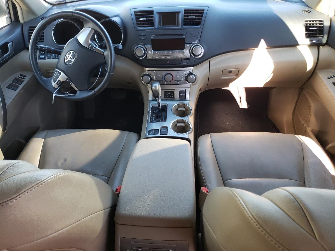 2011 Toyota Highlander - Image 8
