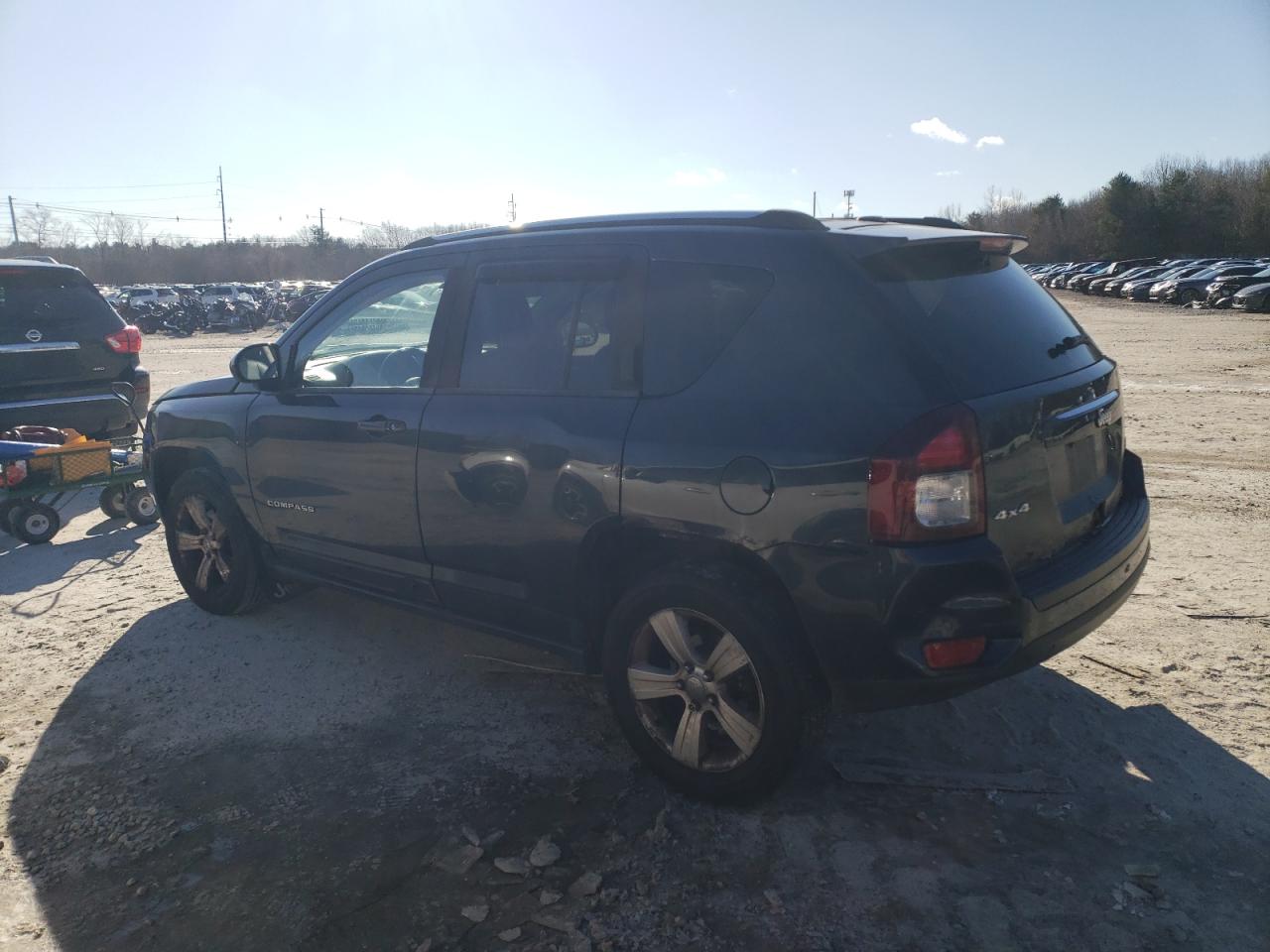 VIN 1C4NJDEB1ED644692 2014 JEEP COMPASS no.2