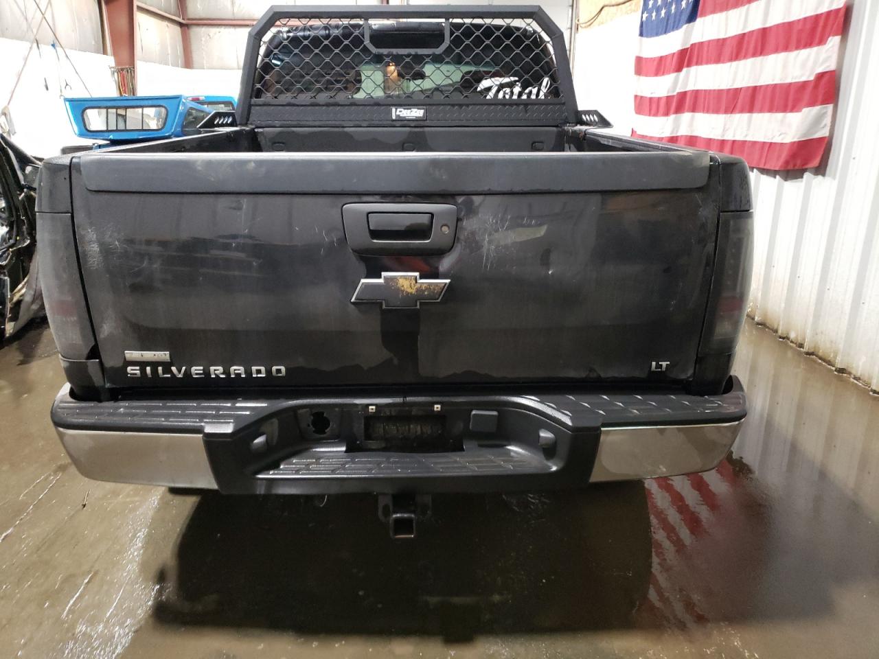 2011 Chevrolet Silverado - Image 6