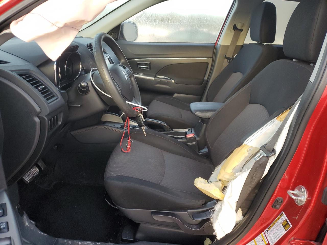 2018 Mitsubishi Outlander - Image 7