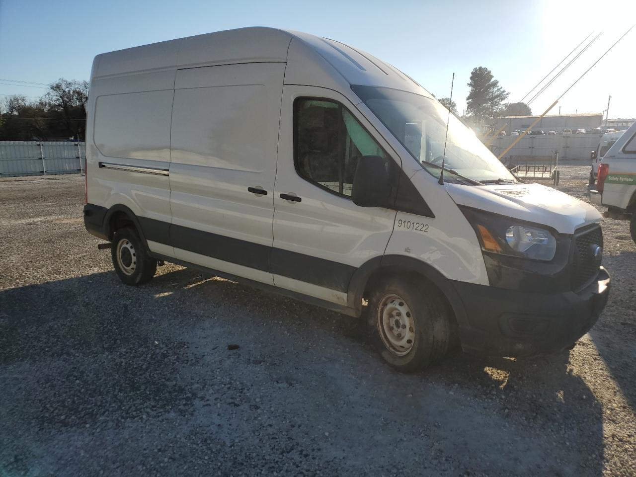 2022 Ford Transit - Image 4