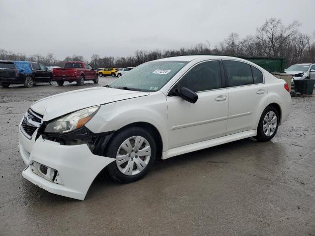  SUBARU LEGACY 2013 Biały