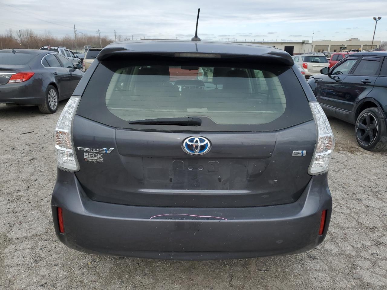 VIN JTDZN3EU3D3236085 2013 TOYOTA PRIUS no.6