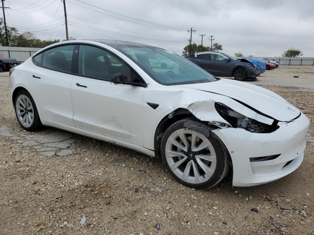 VIN 5YJ3E1EB9MF085412 2021 TESLA MODEL 3 no.4