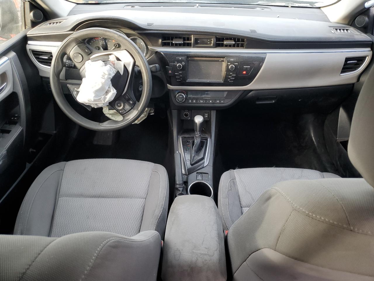 2015 Toyota Corolla - Image 8