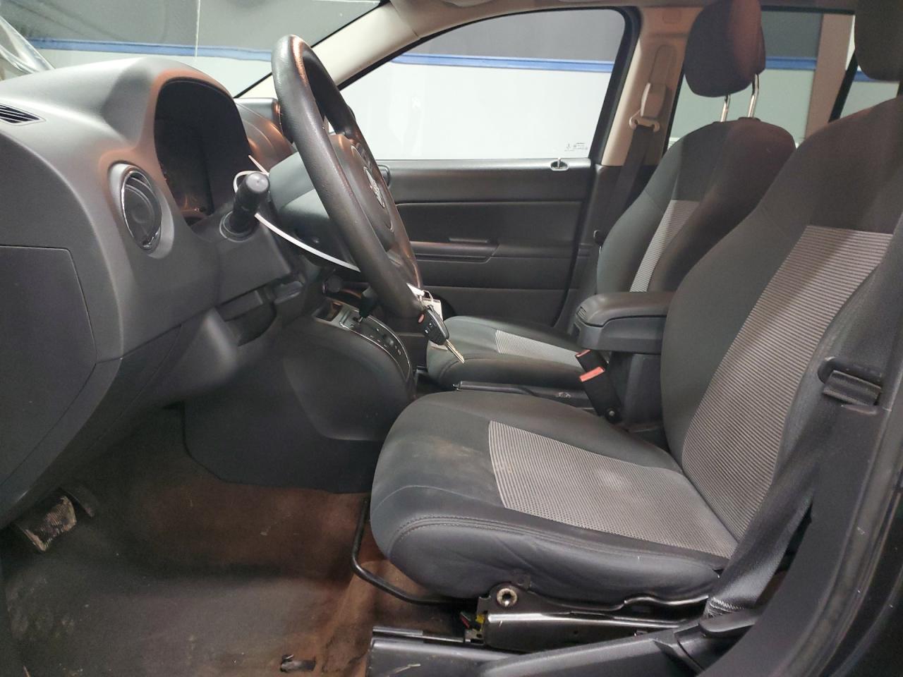 2014 Jeep Compass - Image 7