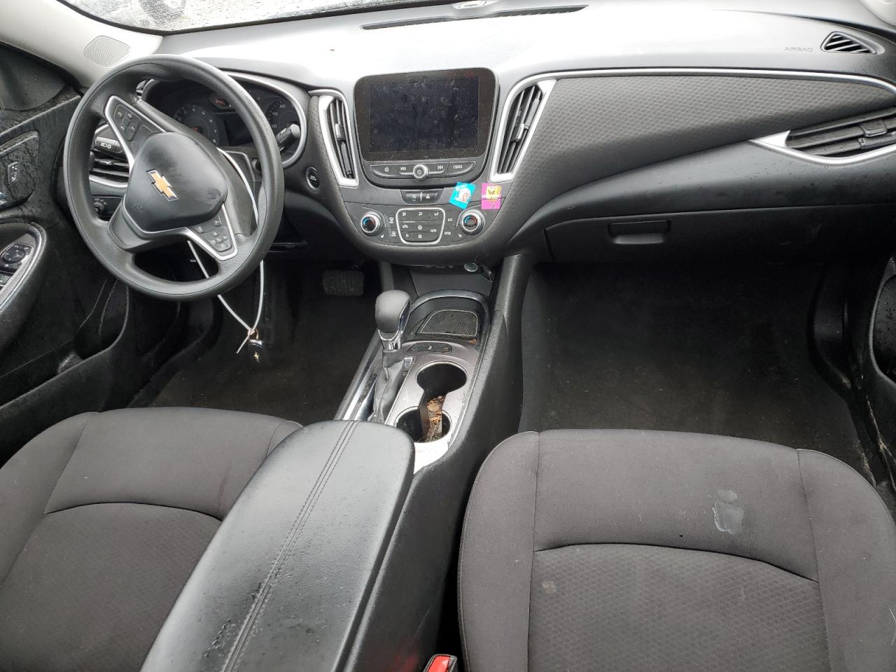 2022 Chevrolet Malibu - Image 8