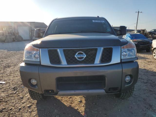  NISSAN TITAN 2013 Серый