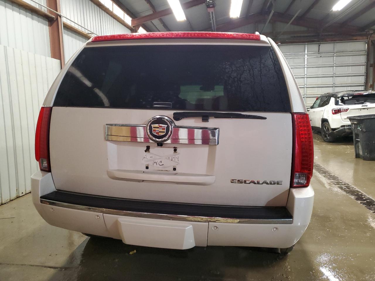 VIN 1GYS4BEFXER222306 2014 CADILLAC ESCALADE no.6