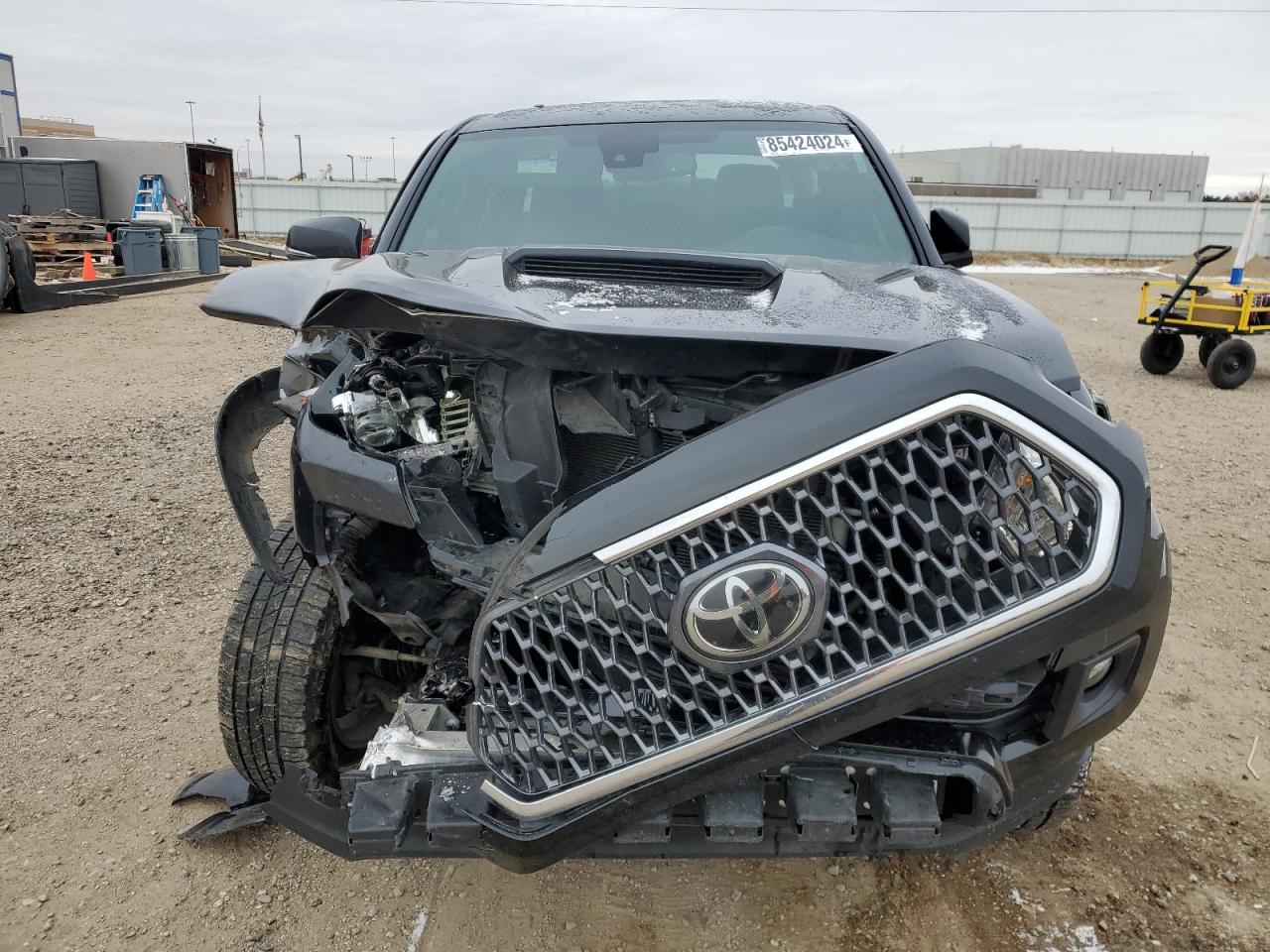 2019 Toyota Tacoma - Image 5