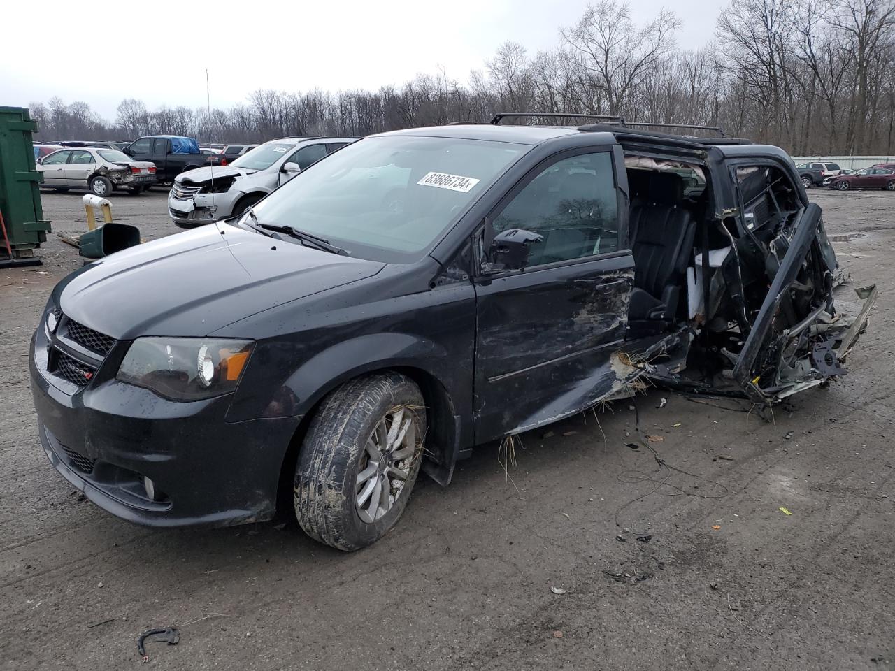 2014 Dodge Caravan - Image 1