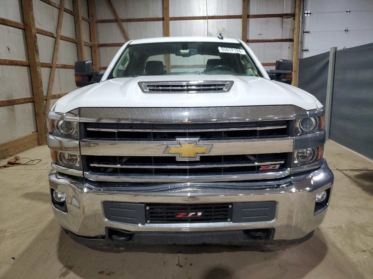 VIN 1GC1KSEY7KF250165 2019 CHEVROLET ALL Models no.5