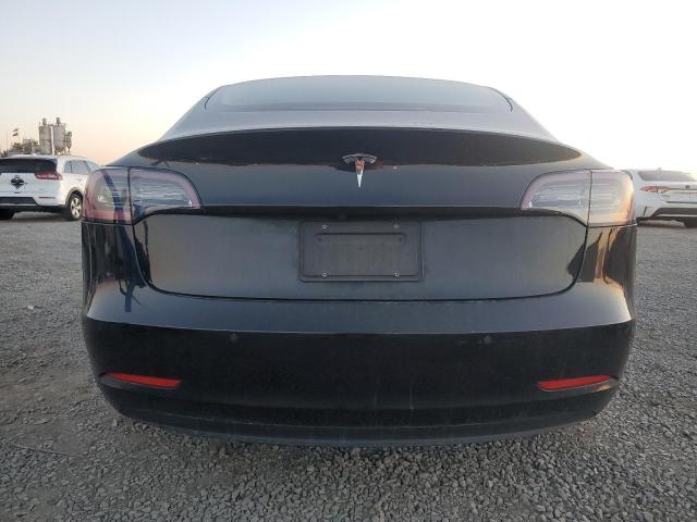  TESLA MODEL 3 2019 Черный