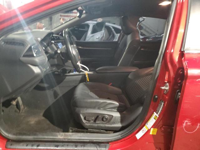  TOYOTA CAMRY 2019 Czerwony