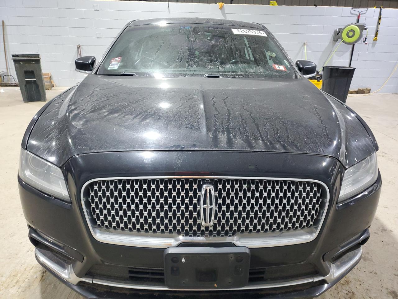 2017 Lincoln Continental - Image 5